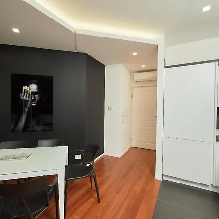 Dream House 公寓 *